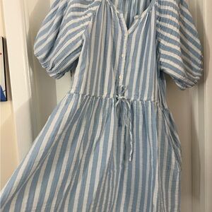 Old Navy Mint and White Striped Top